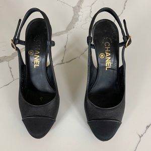 Chanel Slingback Pumps size 37